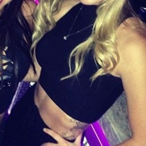 Turtle neck crop top